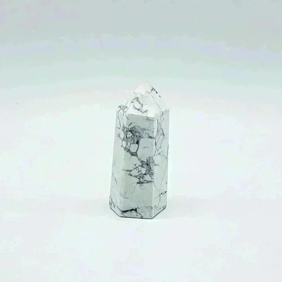 White Howlite Tower Point Crystal - Picture 1 of 1